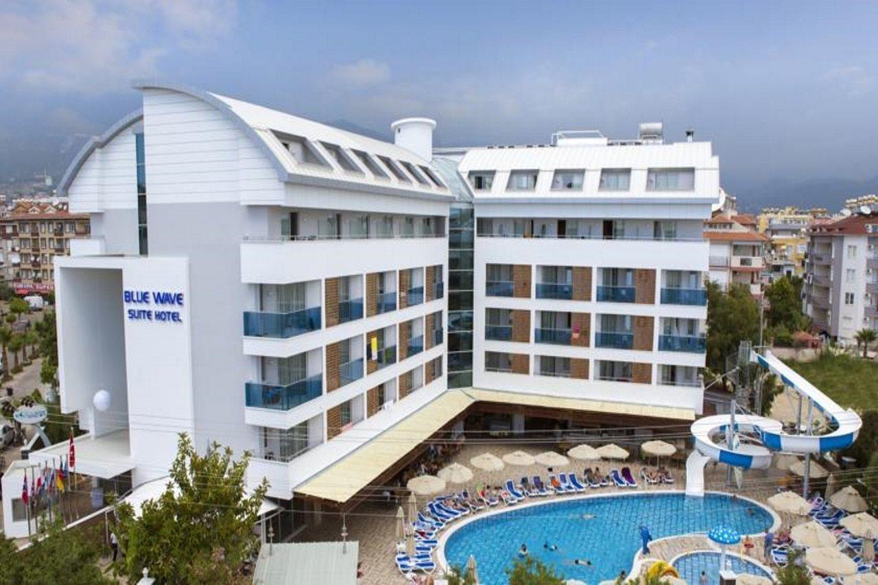 אלאניה Blue Wave Suite Hotel מראה חיצוני תמונה